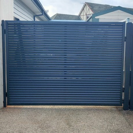 Custom Metal Side Gate 13